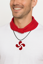 Collier croix basque transparent